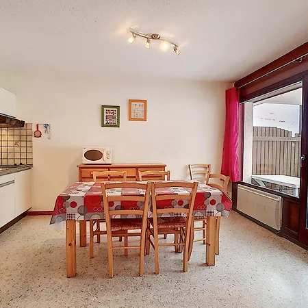 Cosy A Pour 5 Pers Avec Parking Et Wifi - Fr-1-818-34 لا كلوساز
